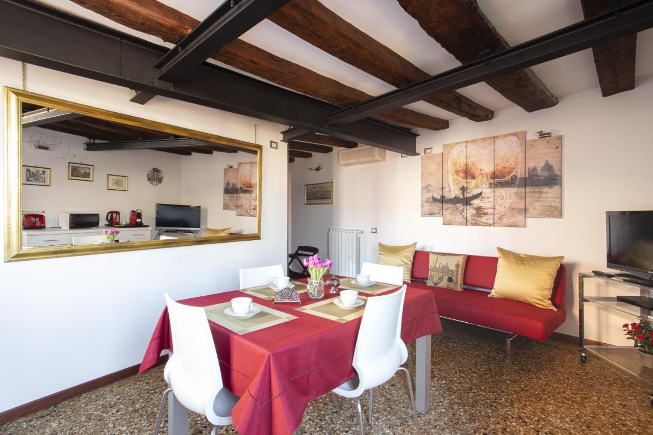 Guglie Canal View Apartment In Venice ונציה מראה חיצוני תמונה